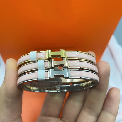 [✨ROSE💎]CLASSIC HM CLIC  PINK 8MM ENAMEL BRACELET