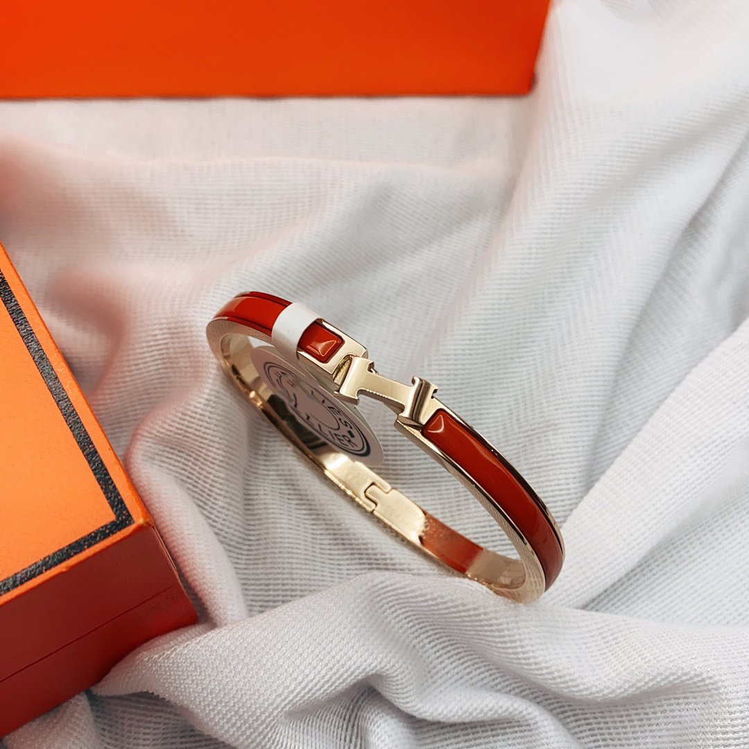 [✨ROSE💎]CLASSIC HM CLIC RED 8MM ENAMEL BRACELET