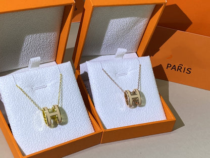[✨ROSE💎]HM CLIC YELLOW ENAMEL GOLD NECKLACE