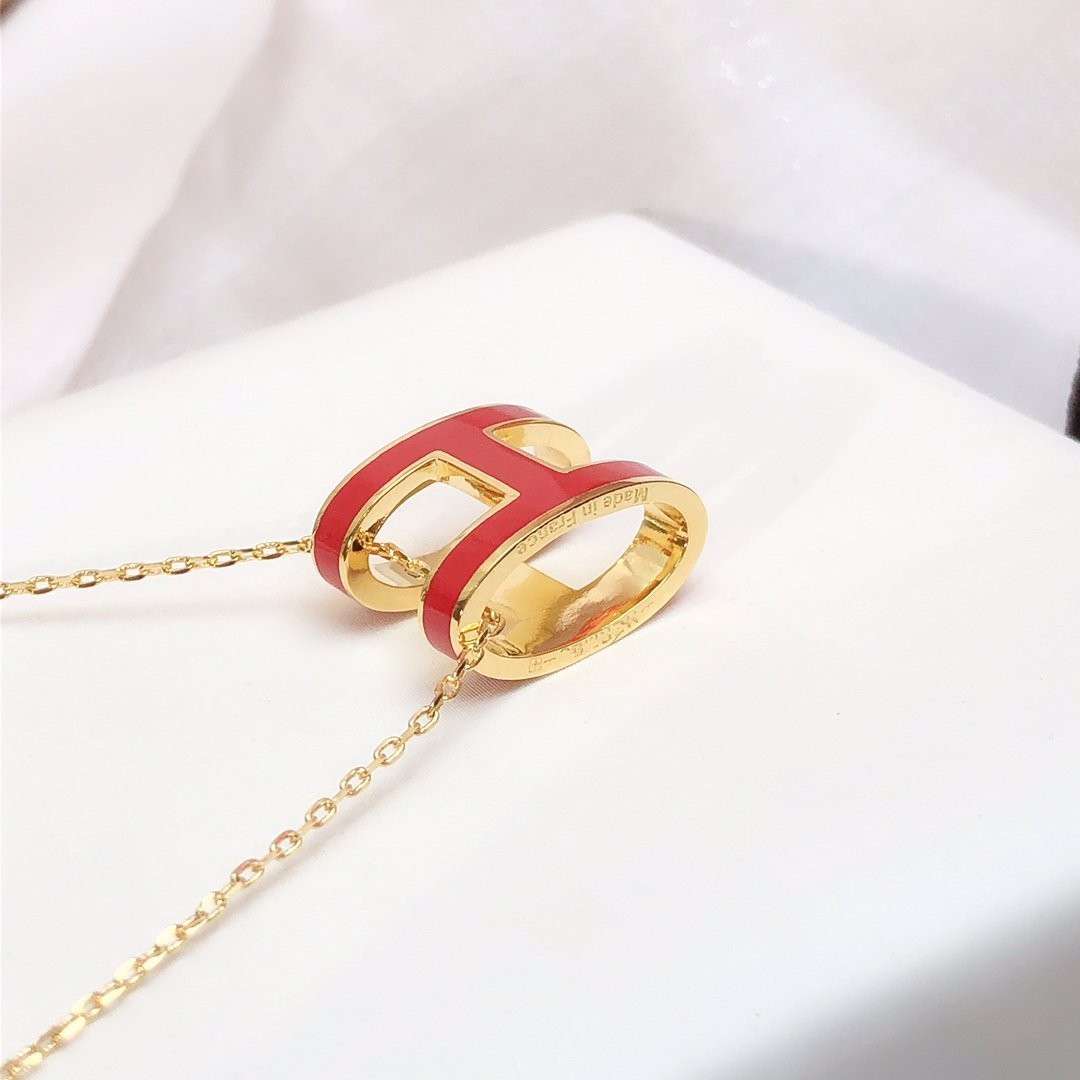 [✨ROSE💎]HM CLIC RED ENAMEL GOLD NECKLACE