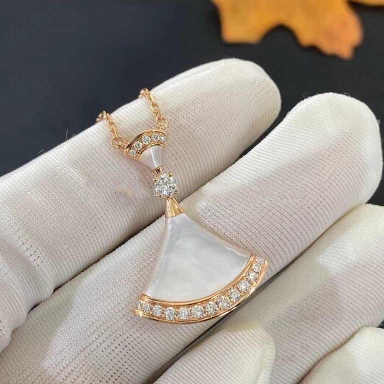 [✨ROSE💎]DREAM NECKLACE MOP PINK GOLD DIAMOND