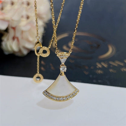[✨ROSE💎]DREAM NECKLACE MOP GOLD DIAMOND
