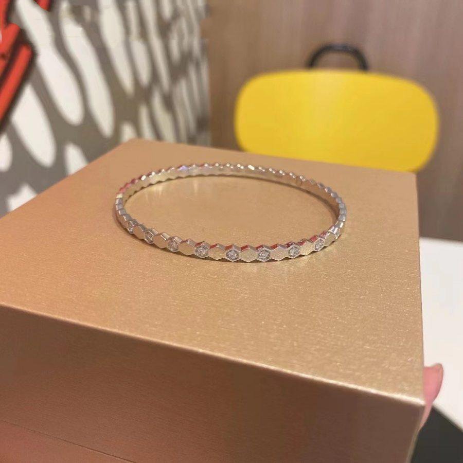[✨ROSE💎]BEE LOVE SILVER DIAMOND BRACELET