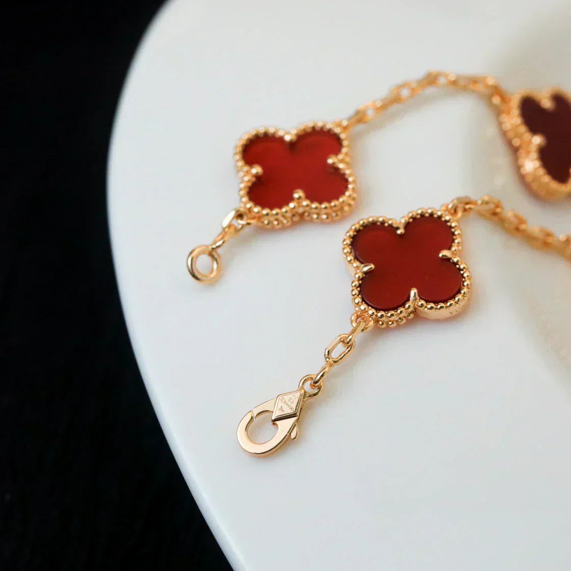 [✨ROSE💎] CLOVER 5 MOTIF RED CORNELIAN BRACELET COLLECTION
