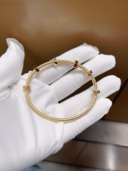[✨ROSE💎]CT THREADED BRACELET