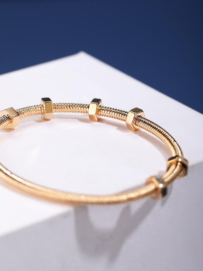 [✨ROSE💎]CT THREADED BRACELET