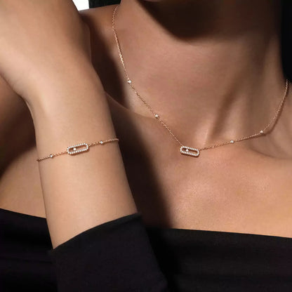 [✨ROSE💎]Move Uno Necklace