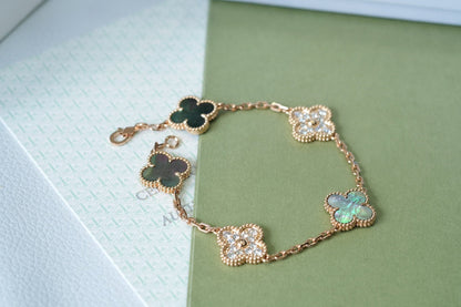 [✨ROSE💎] CLOVER 5 MOTIF GRAY MOP BRACELET COLLECTION
