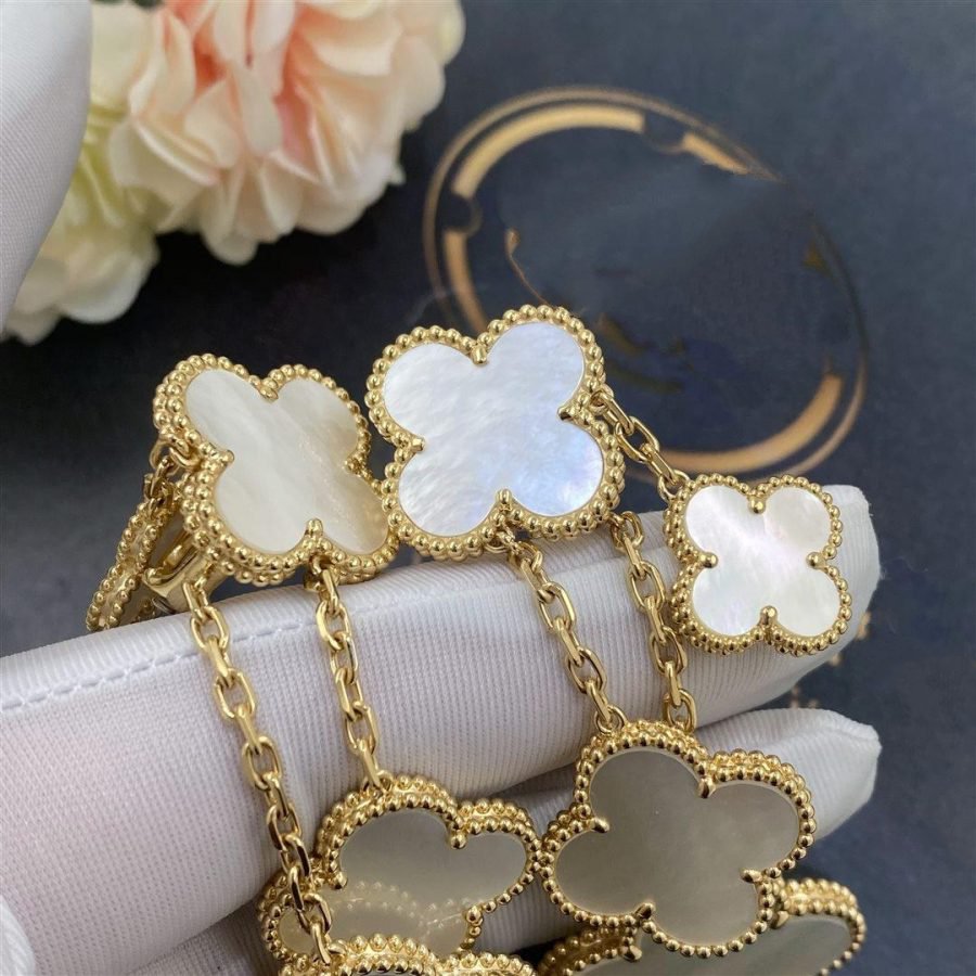 [✨ROSE💎]CLOVER EARRINGS WHITE MOP 4 MOTIFS GOLD
