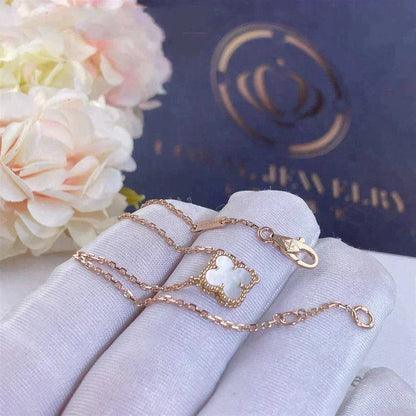 [✨ROSE💎]CLOVER WHITE MOP SINGLE FLOWER BRACELET