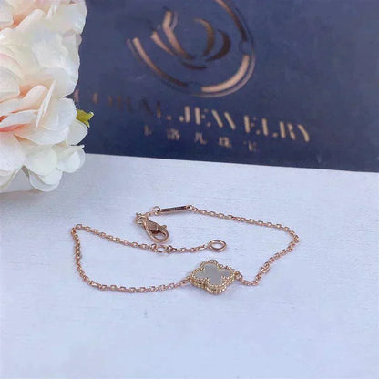 [✨ROSE💎]CLOVER WHITE MOP SINGLE FLOWER BRACELET