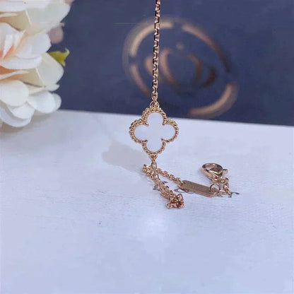 [✨ROSE💎]CLOVER WHITE MOP SINGLE FLOWER BRACELET