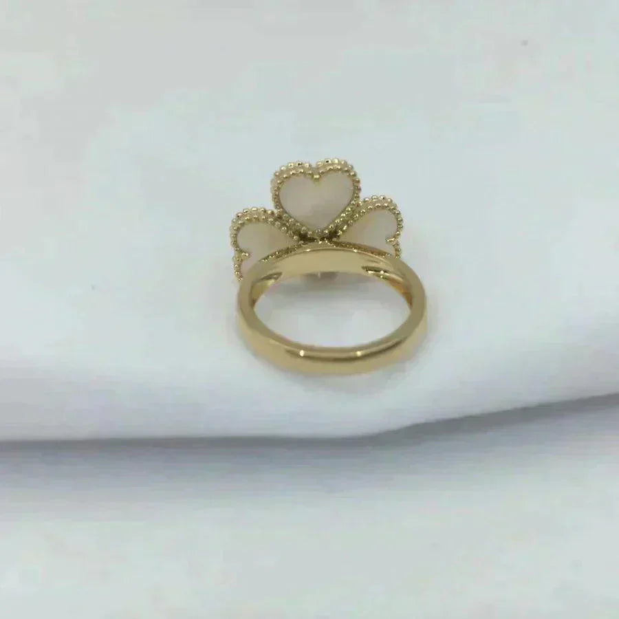 [✨ROSE💎]SWEET CLOVER WHITE MOP RING