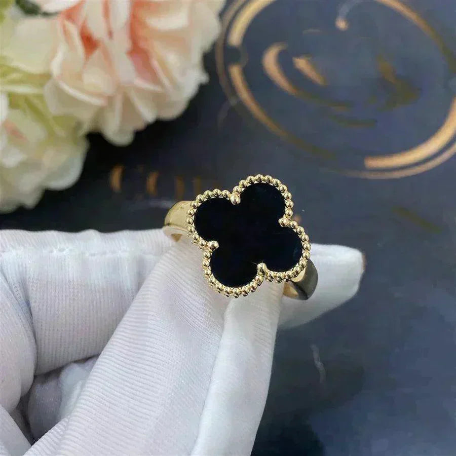 [✨ROSE💎]CLOVER ONYX RING