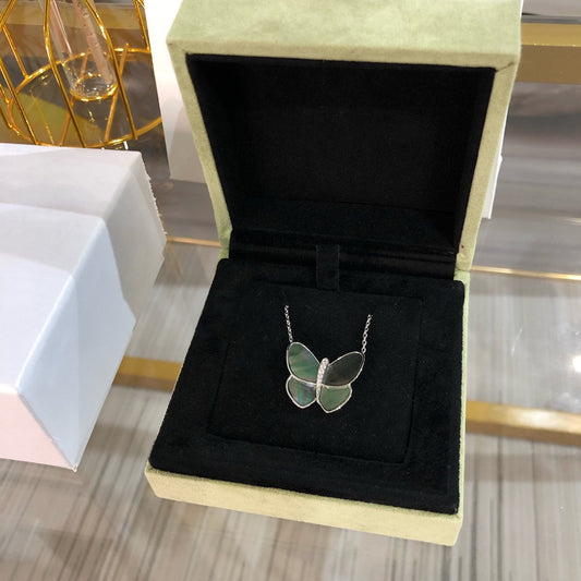 [✨ROSE💎]LARGE BUTTERFLY SILVER PENDANT DIAMOND NECKLACE