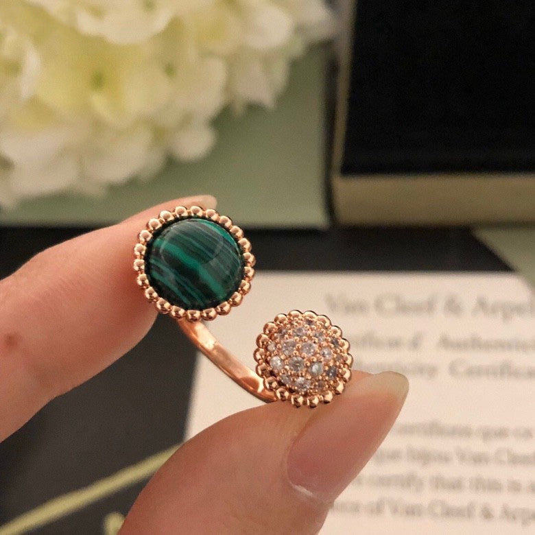 [✨ROSE💎]PERLEE COULEURS DIAMOND ROSE GOLD BETWEEN THE FINGER RING