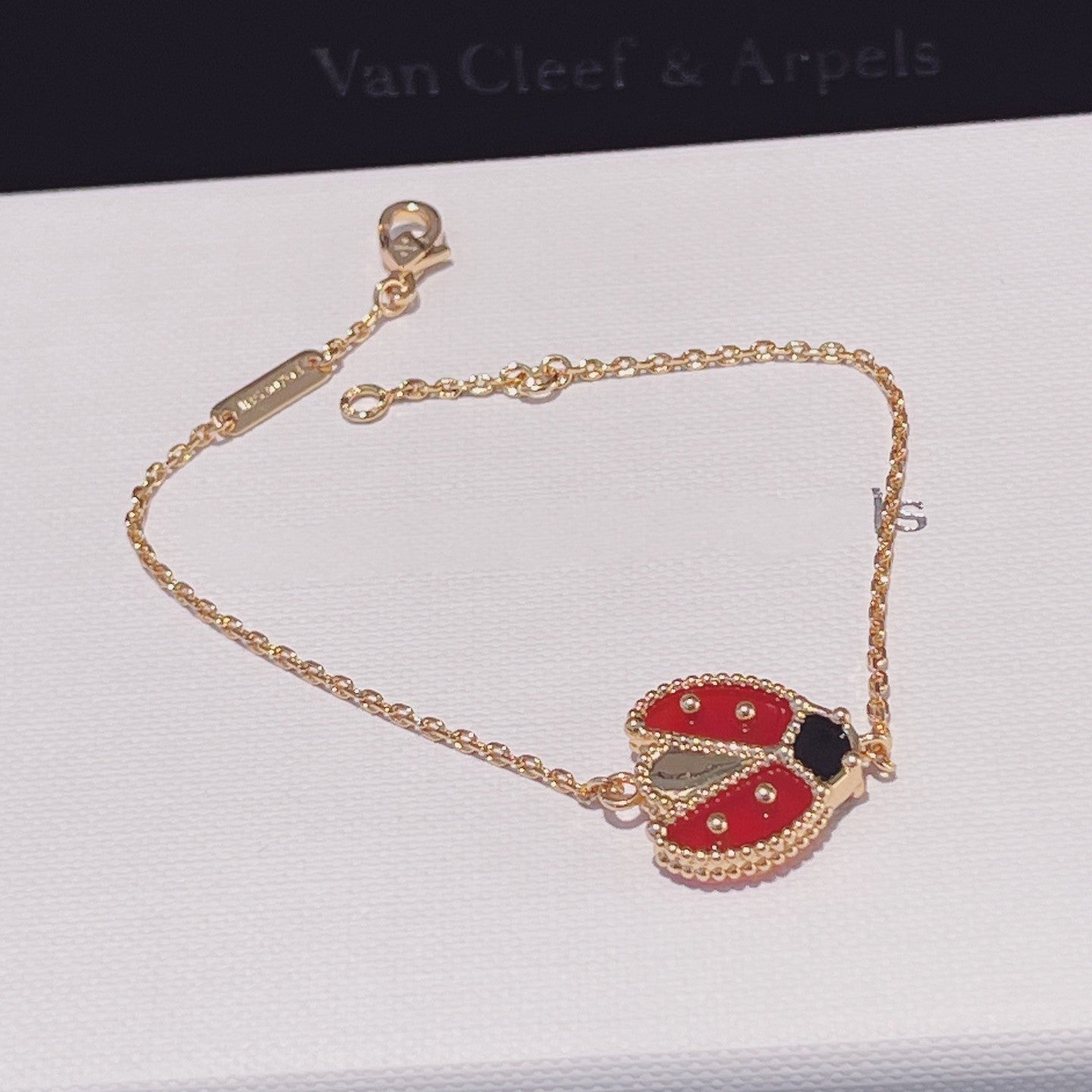 [✨ROSE💎]LUCKY SPRING 1 MOTIF PINK GOLD BRACELET