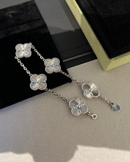 [✨ROSE💎] CLOVER 5 MOTIF LASER BRACELET COLLECTION